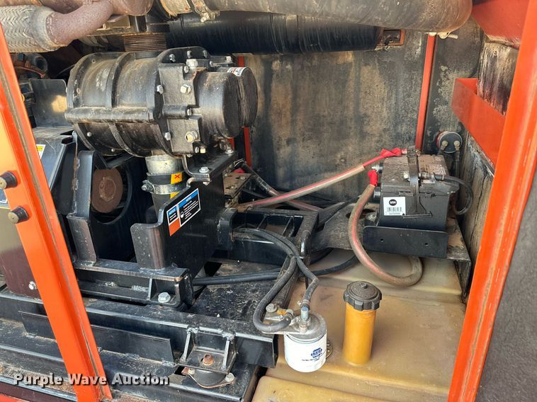 image for item DD3436 2011 Ditch Witch FX30 vacuum excavator