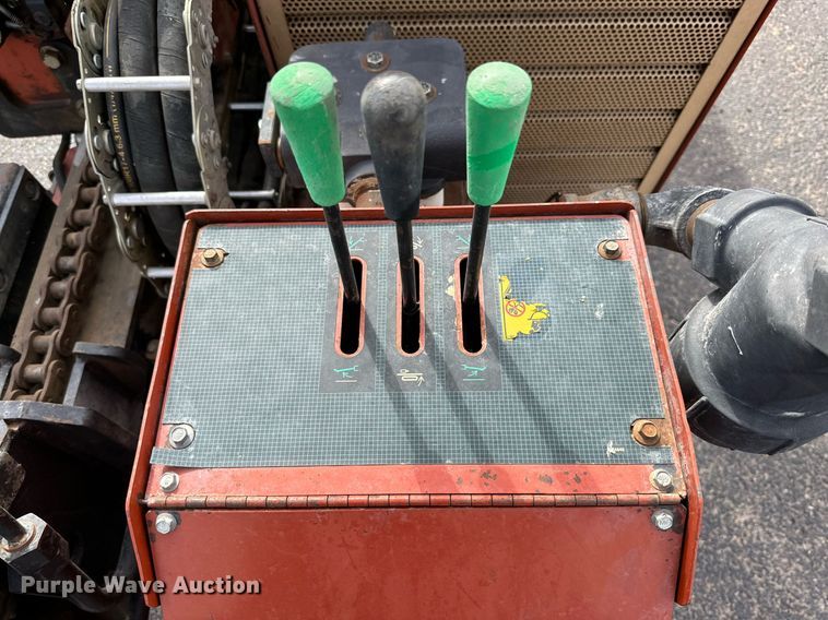image for item DD3441 1998 Ditch Witch JT1720 directional boring unit