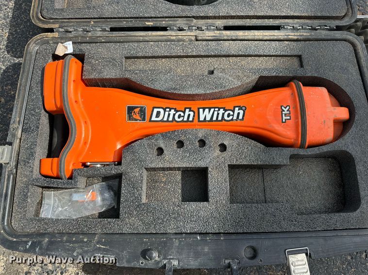 image for item DD3441 1998 Ditch Witch JT1720 directional boring unit