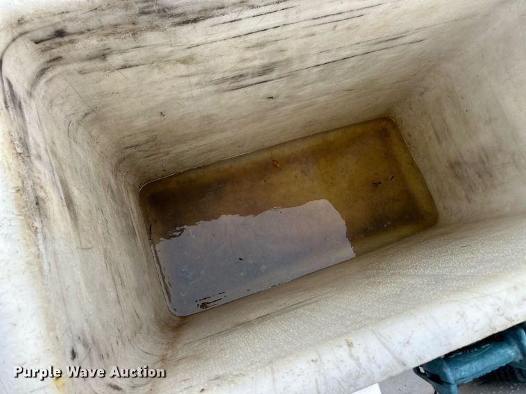 image for item DL0482 2009 International WorkStar 7300 bucket truck