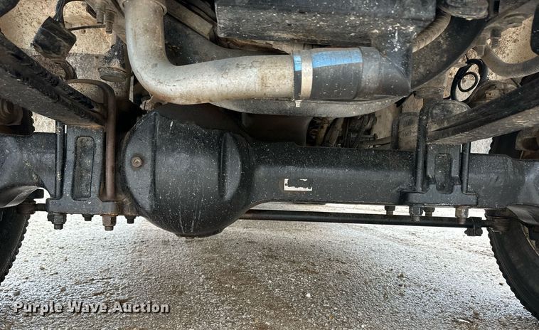 image for item DL0482 2009 International WorkStar 7300 bucket truck