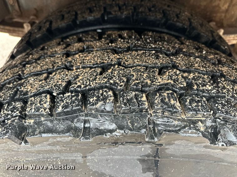 image for item DL0482 2009 International WorkStar 7300 bucket truck