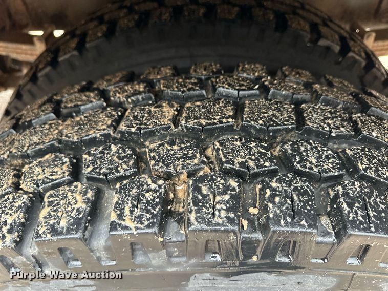 image for item DL0482 2009 International WorkStar 7300 bucket truck