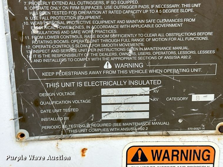 image for item DL0483 2009 International DuraStar 4300 bucket truck