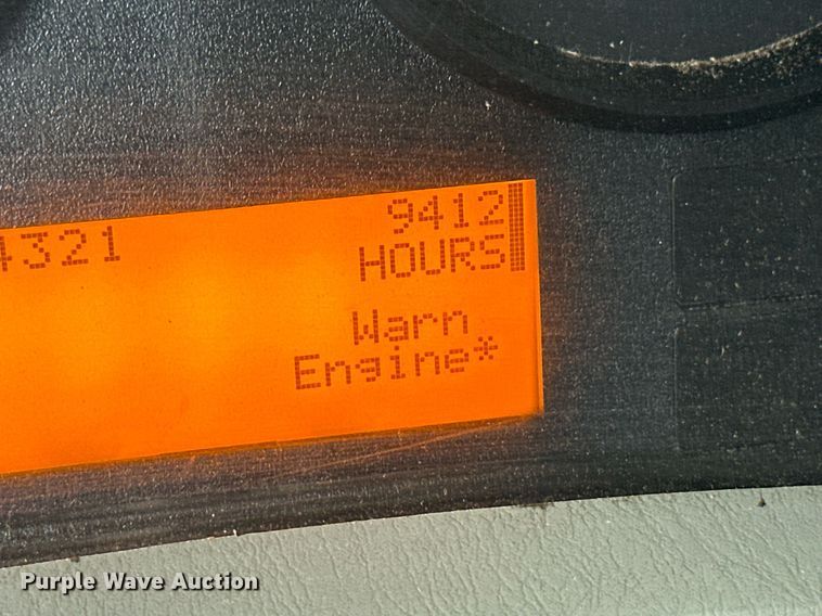 image for item DL0483 2009 International DuraStar 4300 bucket truck