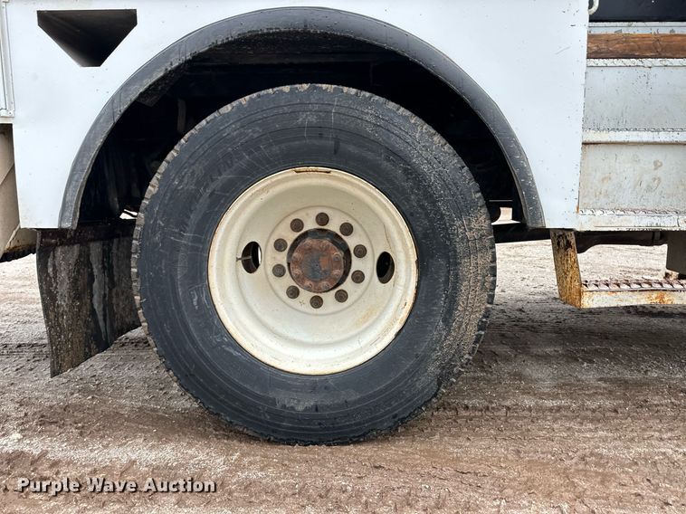 image for item DL0483 2009 International DuraStar 4300 bucket truck