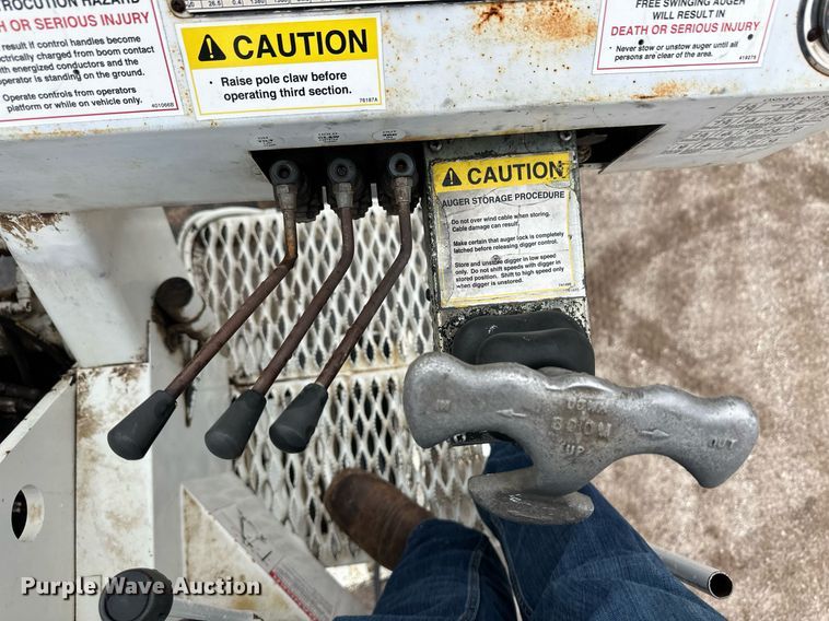 image for item DL0484 2015 Ford F750 Super Duty digger derrick truck