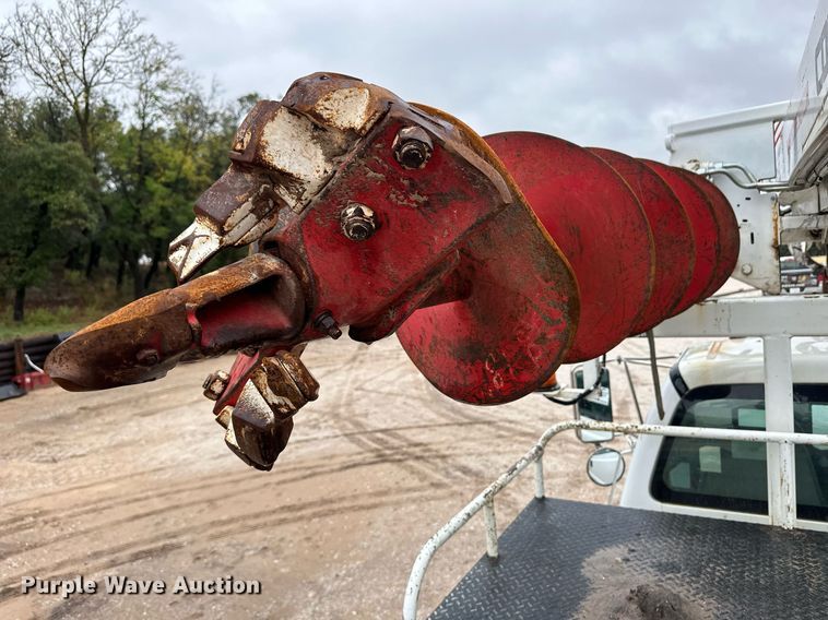 image for item DL0484 2015 Ford F750 Super Duty digger derrick truck