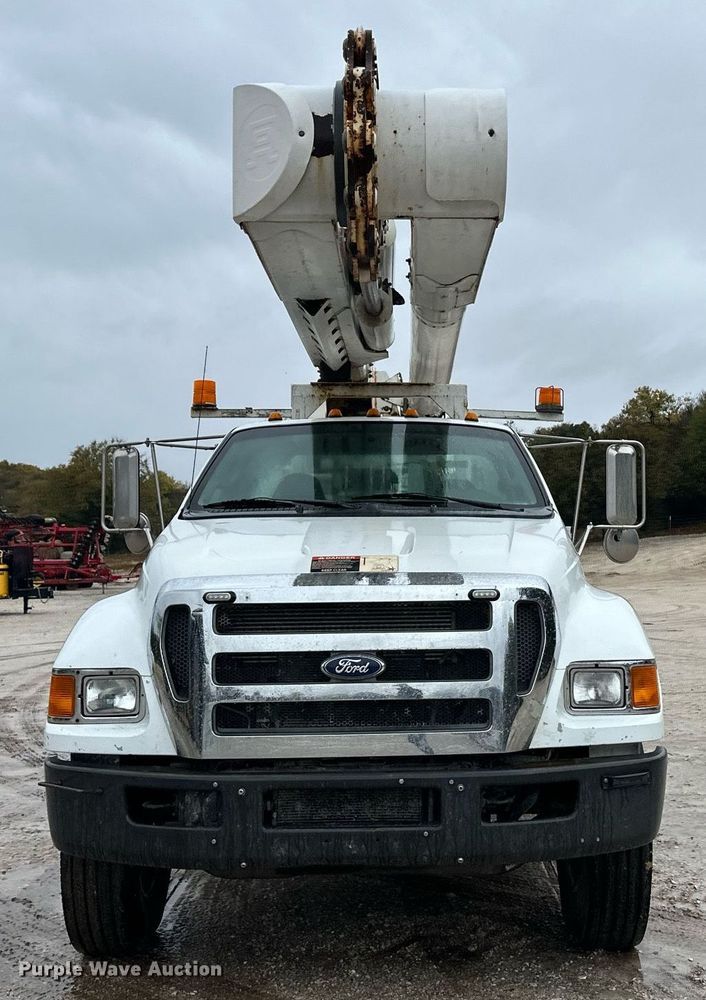 image for item DL0485 2011 Ford F750 Super Duty bucket truck