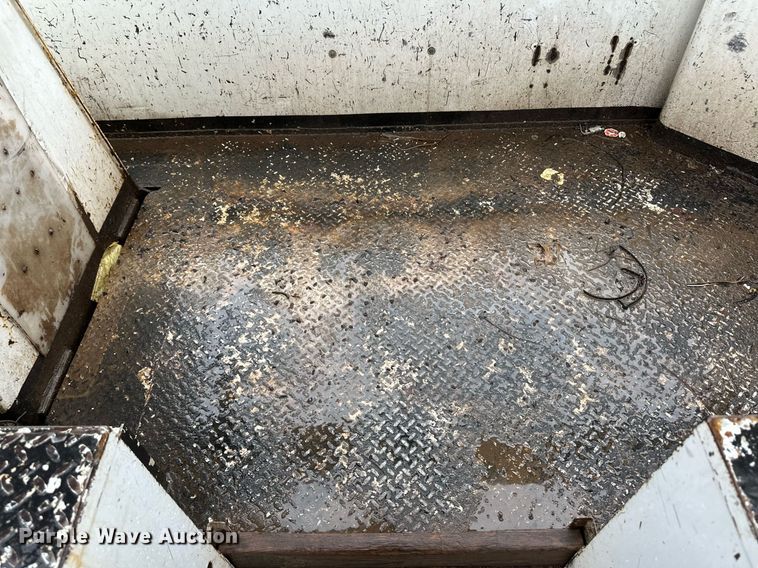 image for item DL0485 2011 Ford F750 Super Duty bucket truck