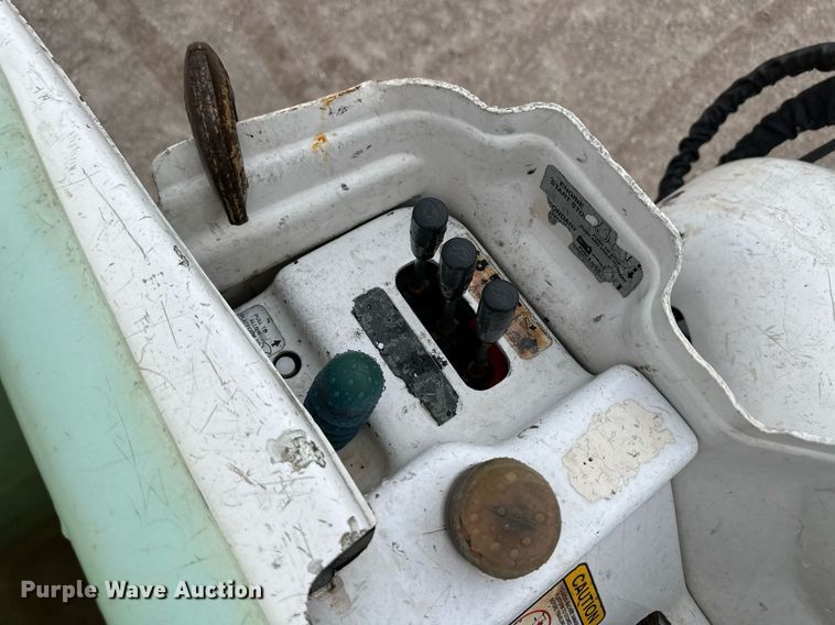 image for item DL0485 2011 Ford F750 Super Duty bucket truck