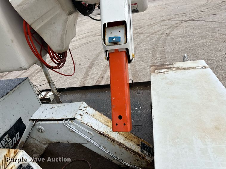 image for item DL0485 2011 Ford F750 Super Duty bucket truck