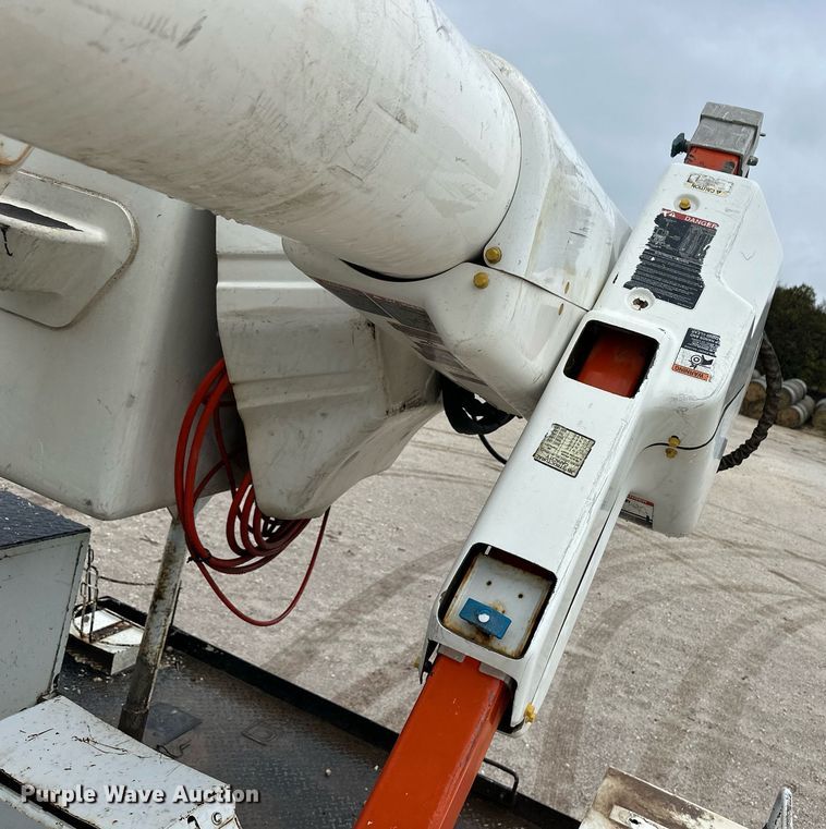 image for item DL0485 2011 Ford F750 Super Duty bucket truck