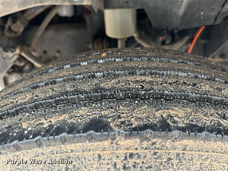 image for item DL0485 2011 Ford F750 Super Duty bucket truck