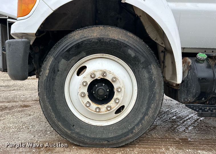 image for item DL0485 2011 Ford F750 Super Duty bucket truck