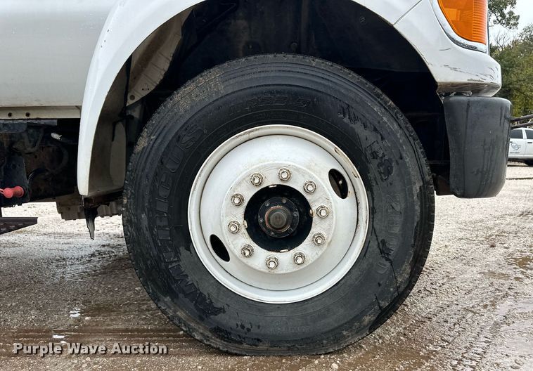 image for item DL0485 2011 Ford F750 Super Duty bucket truck