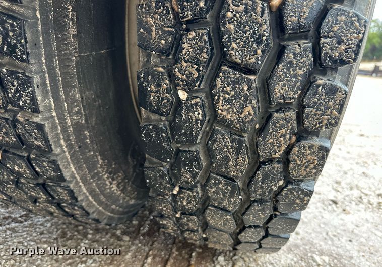 image for item DL0485 2011 Ford F750 Super Duty bucket truck