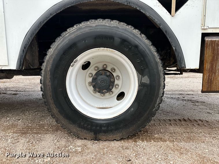 image for item DL0485 2011 Ford F750 Super Duty bucket truck