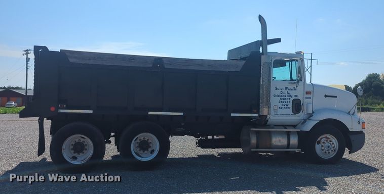 image for item DL1049 1994 International 9200 dump truck