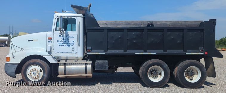 image for item DL1049 1994 International 9200 dump truck