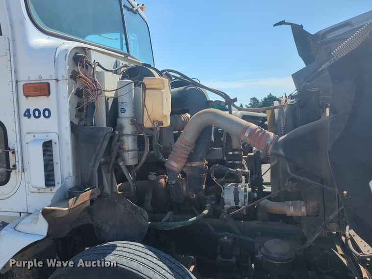 image for item DL1049 1994 International 9200 dump truck