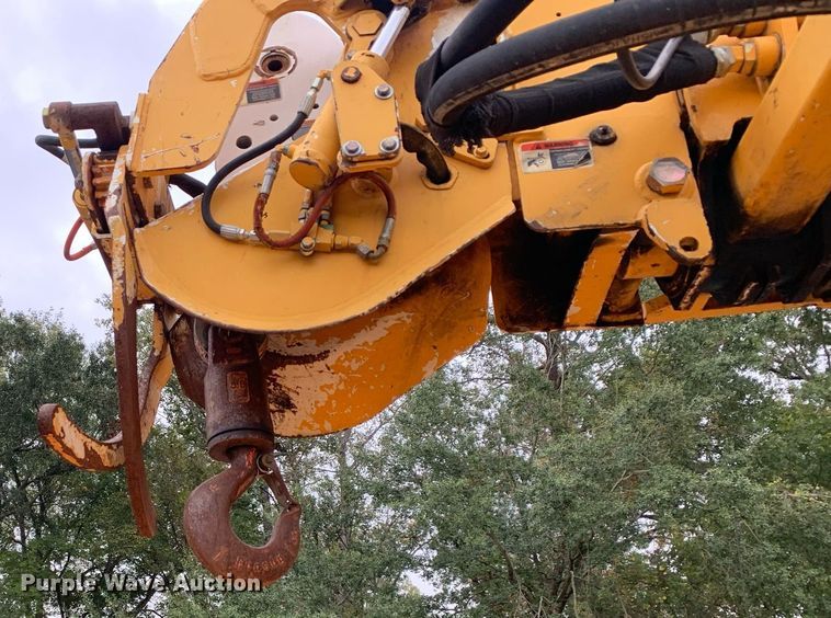 image for item DM1841 2009 Ford F750 digger derrick truck