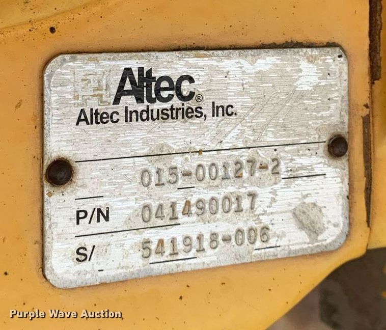 image for item DM1841 2009 Ford F750 digger derrick truck