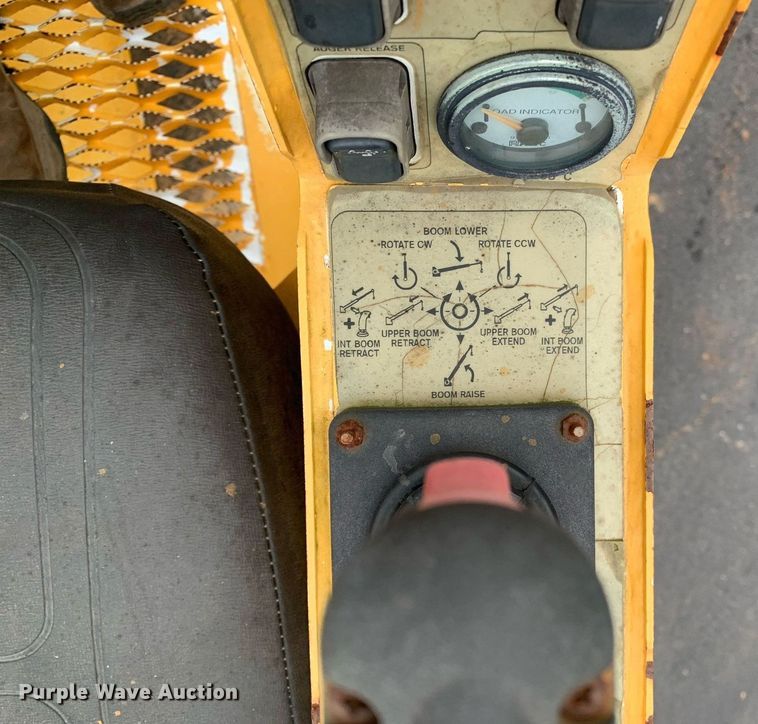 image for item DM1841 2009 Ford F750 digger derrick truck