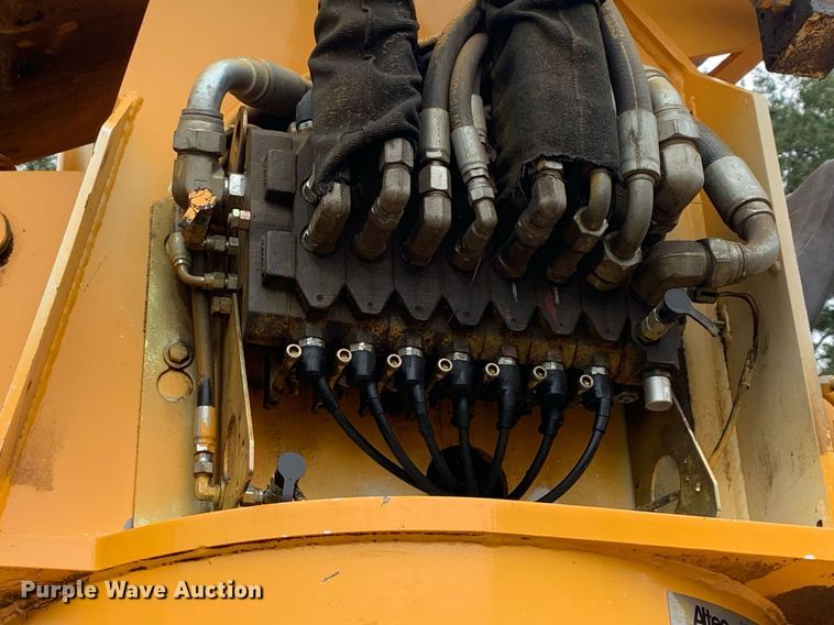 image for item DM1841 2009 Ford F750 digger derrick truck