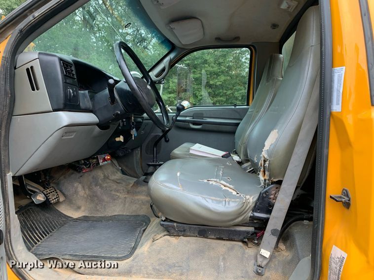 image for item DM1841 2009 Ford F750 digger derrick truck