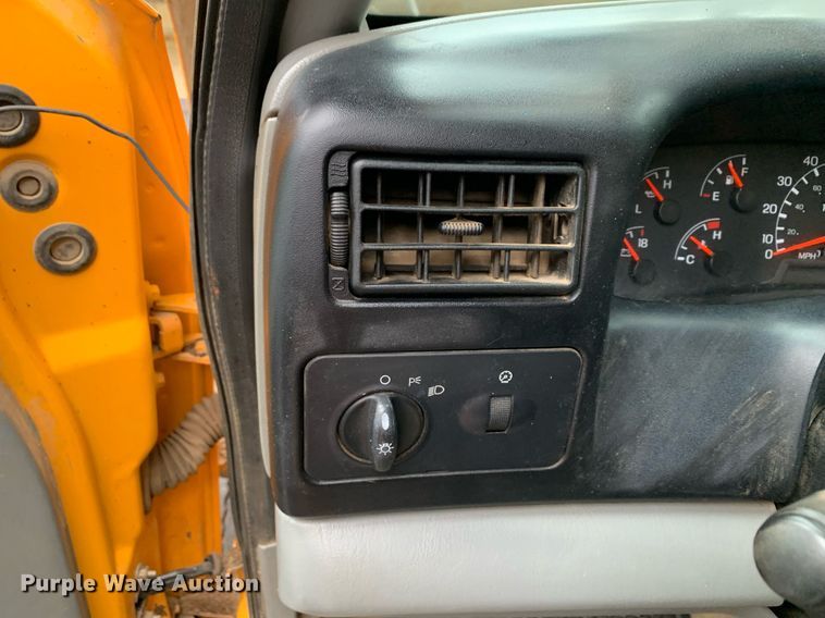 image for item DM1841 2009 Ford F750 digger derrick truck