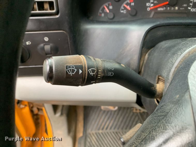 image for item DM1841 2009 Ford F750 digger derrick truck