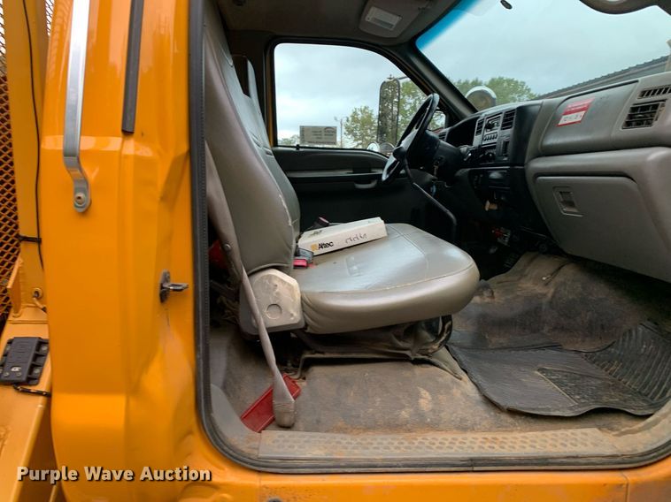 image for item DM1841 2009 Ford F750 digger derrick truck