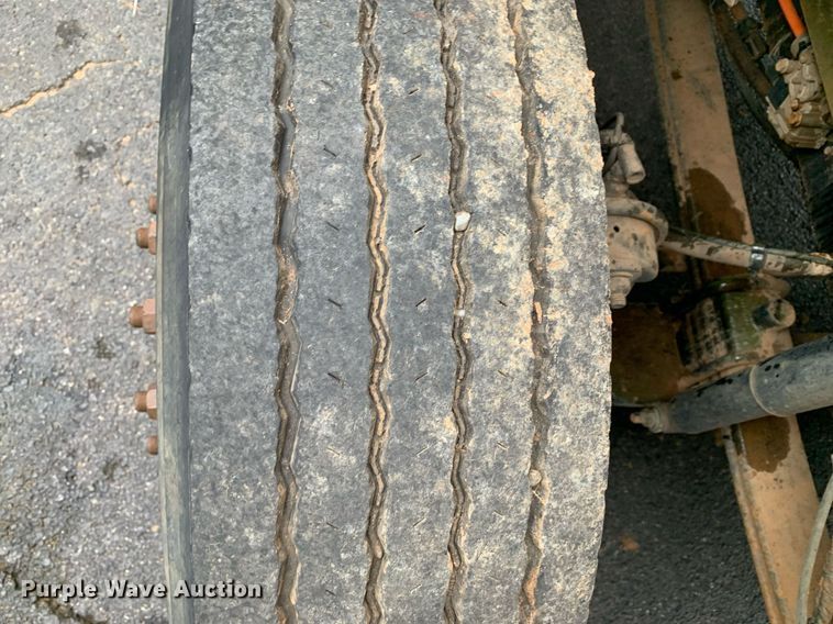 image for item DM1841 2009 Ford F750 digger derrick truck