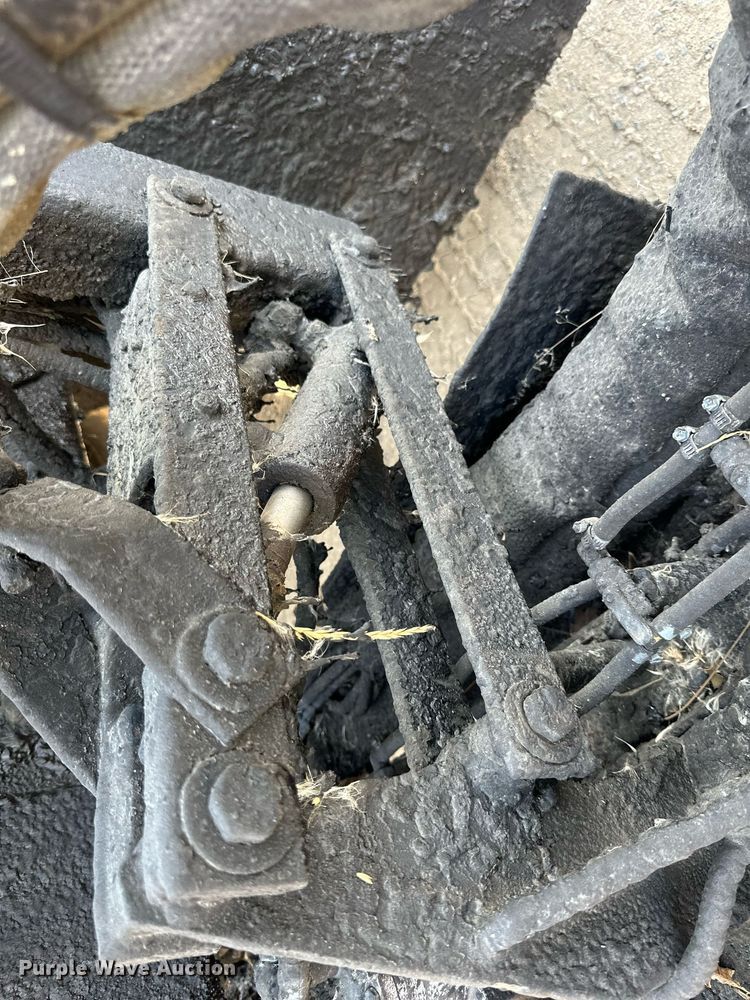 image for item DN0819 1991 International 2554 oil distributor truck