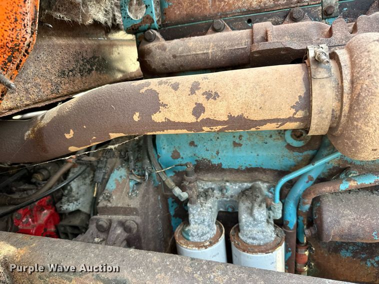 image for item DN0819 1991 International 2554 oil distributor truck