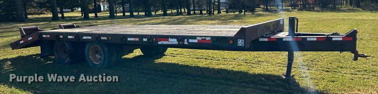 image for item DN0836 2005 Towmaster equipment trailer