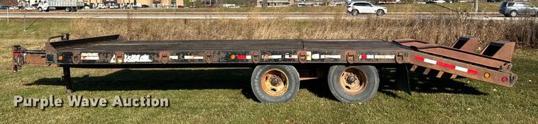 image for item DN0836 2005 Towmaster equipment trailer