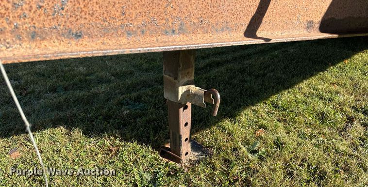 image for item DN0836 2005 Towmaster equipment trailer