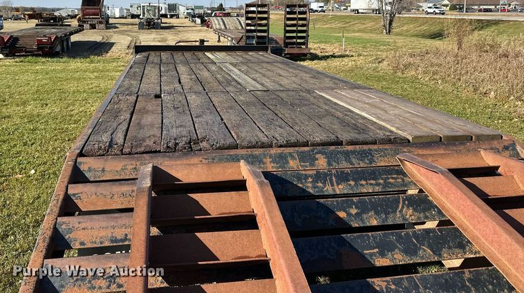 image for item DN0836 2005 Towmaster equipment trailer