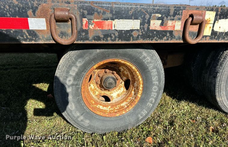 image for item DN0836 2005 Towmaster equipment trailer