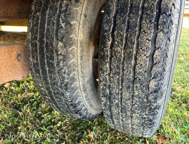 image for item DN0836 2005 Towmaster equipment trailer