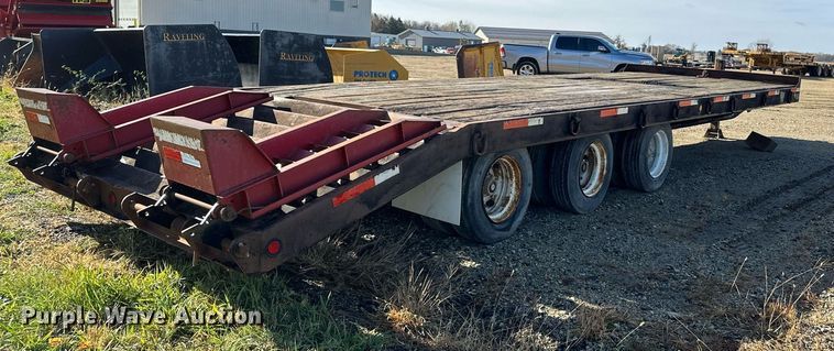 image for item DN0838 2005 Towmaster equipment trailer