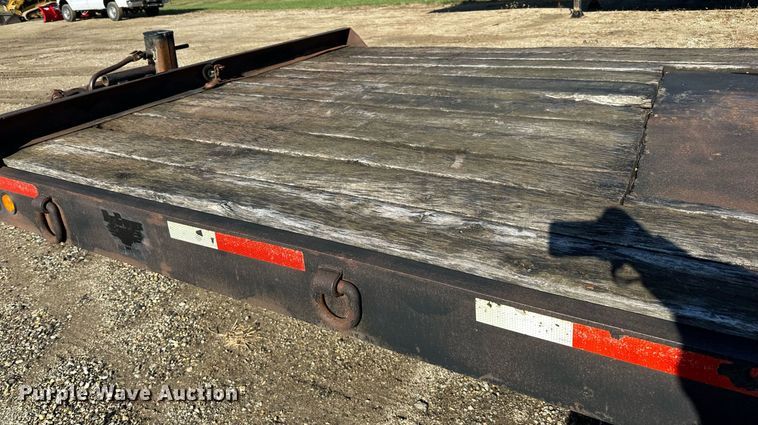 image for item DN0838 2005 Towmaster equipment trailer