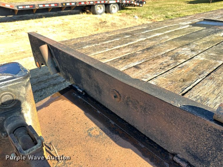 image for item DN0838 2005 Towmaster equipment trailer
