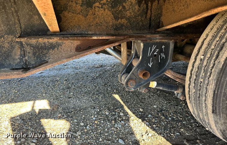 image for item DN0838 2005 Towmaster equipment trailer