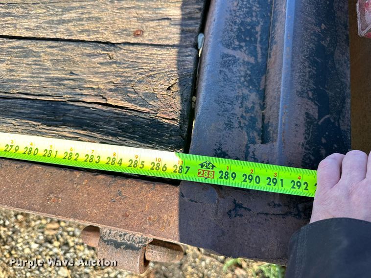 image for item DN0838 2005 Towmaster equipment trailer