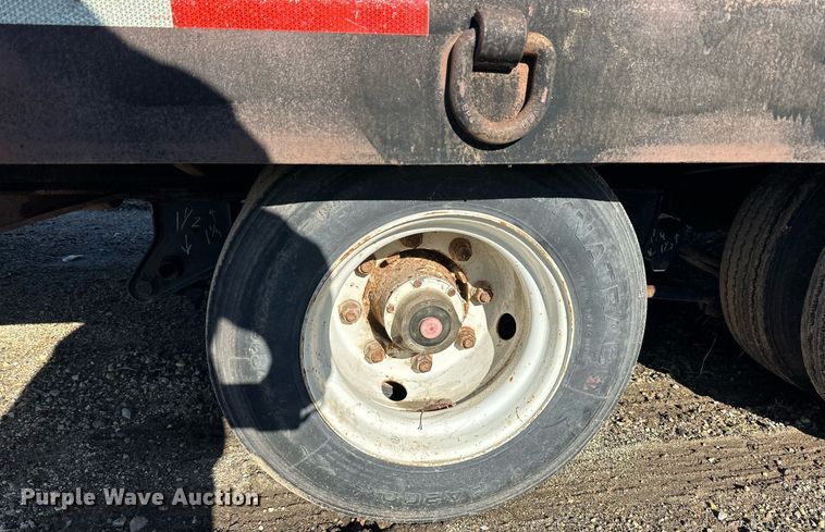 image for item DN0838 2005 Towmaster equipment trailer