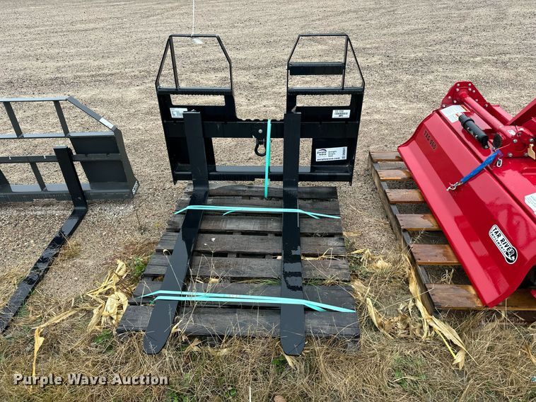 image for item DN0841 Kioti PFW4448S skid steer forks