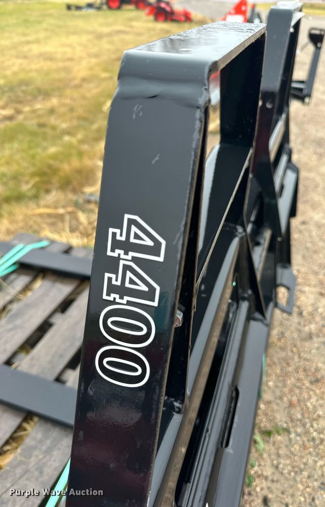 image for item DN0841 Kioti PFW4448S skid steer forks